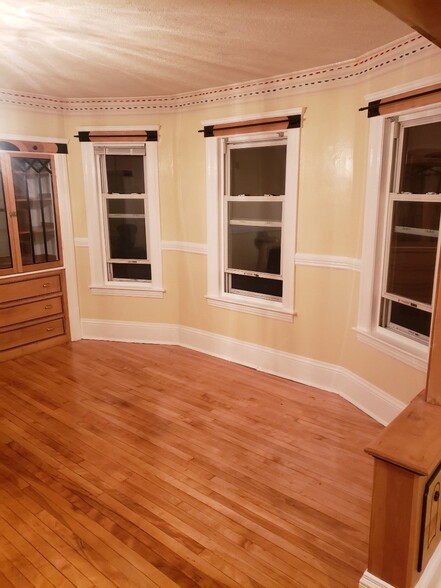 2nd Floor Dining Room View 2 - 26 Hitchcock Rd