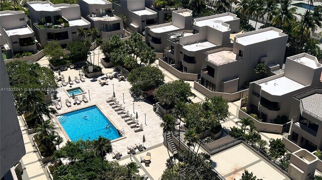 Building Photo - 201 Crandon Blvd