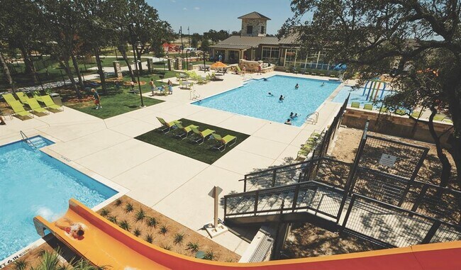 Building Photo - 112 Leon Loop