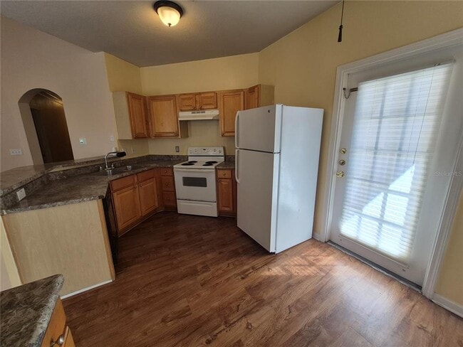 Building Photo - 18104 Villa Creek Dr