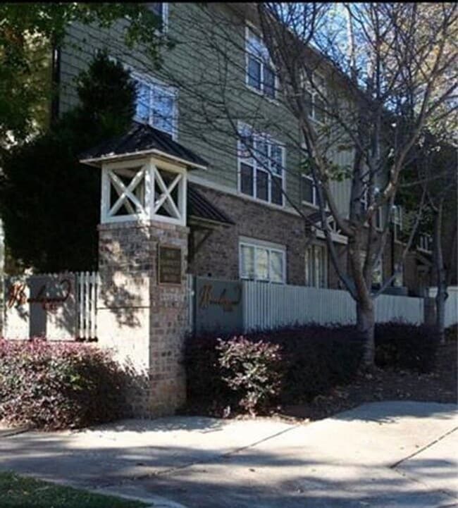 Primary Photo - Brookwood Mill Townhome available!!