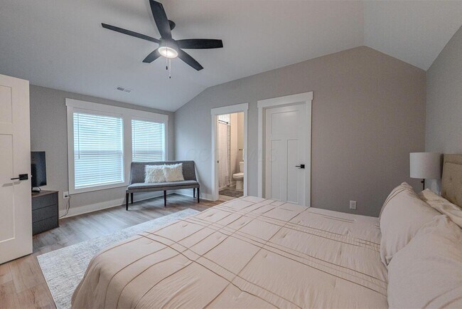 Building Photo - 8838 Eliot Dr