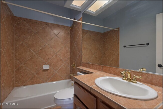 Building Photo - 6300 Franklin Vista Dr