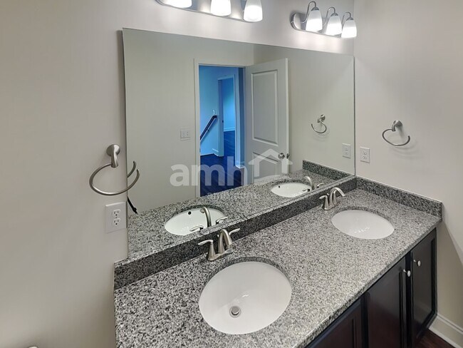 Building Photo - 2761 Bison Ct