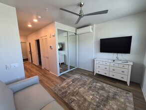 Building Photo - Newly Built Condo Studio, 1ba, 1pkg 354sqft. for $2300