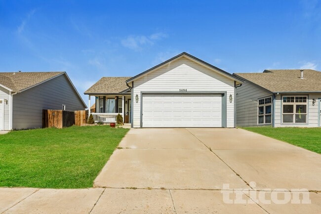 Building Photo - 5696 Preminger Dr