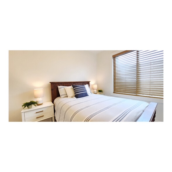 Building Photo - 107 S Moonlit Rd