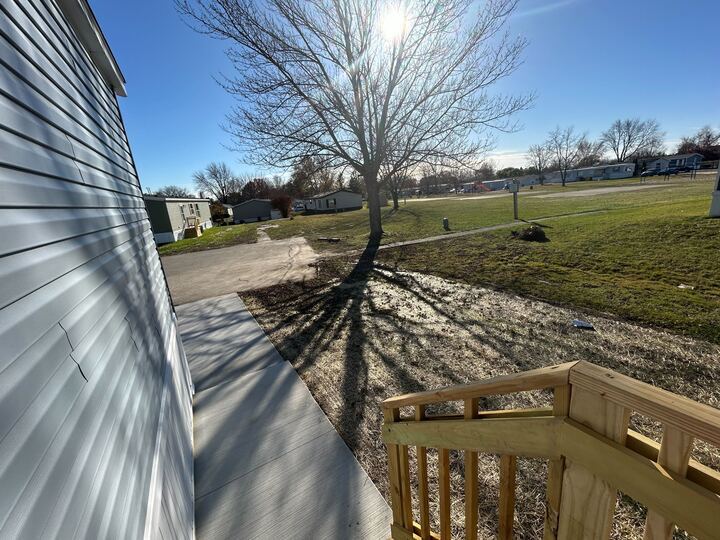 Building Photo - 29773 W Deerfield Ct