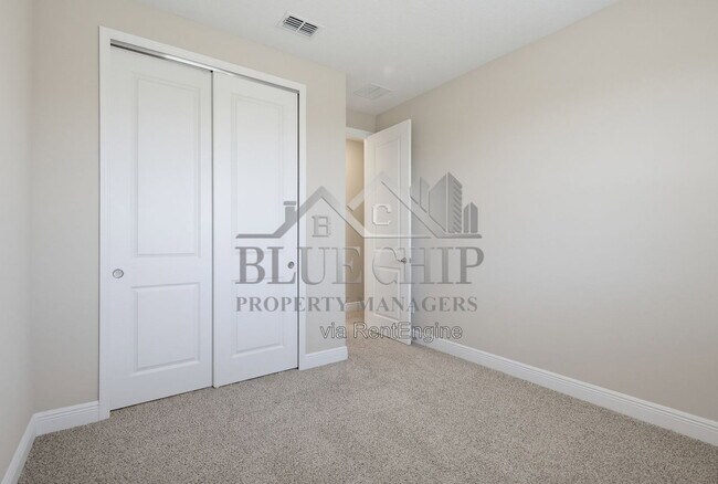 Building Photo - 1129 British Cir