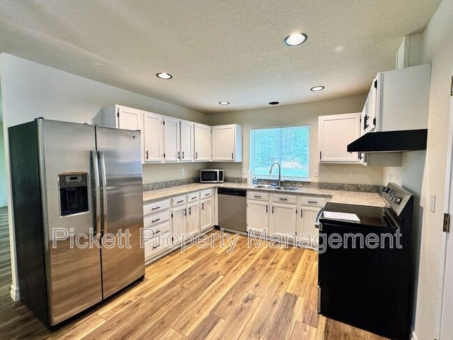 Building Photo - 4402 Big Beef Crossing NW