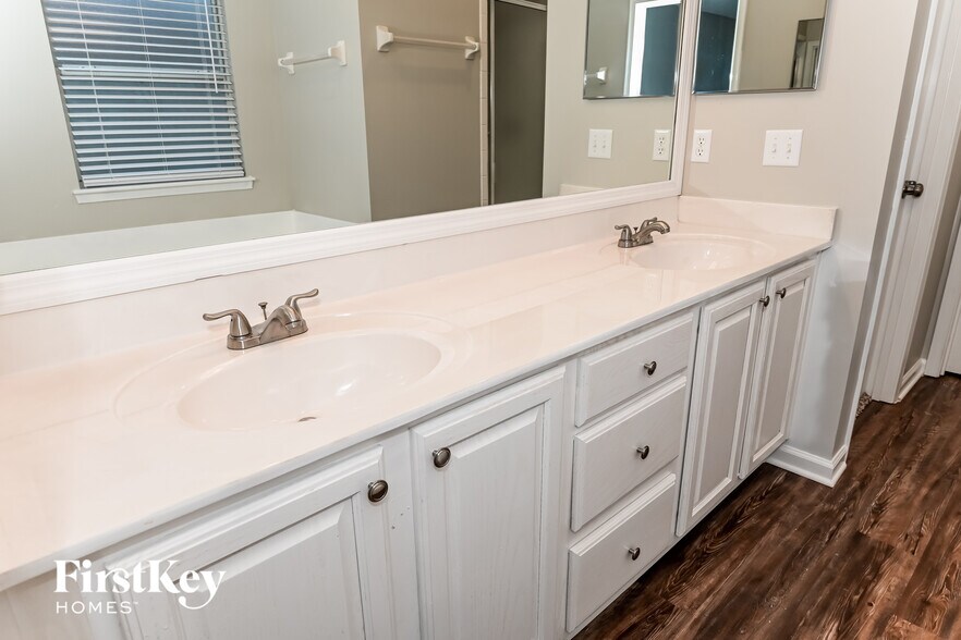 Building Photo - 13528 Osprey Point Dr