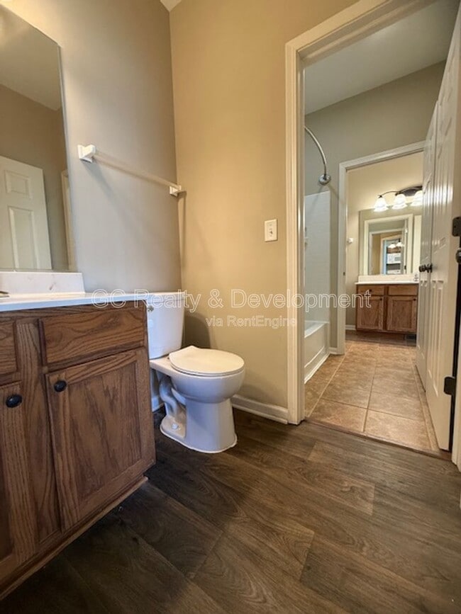 Building Photo - 1652 Cesario Dr
