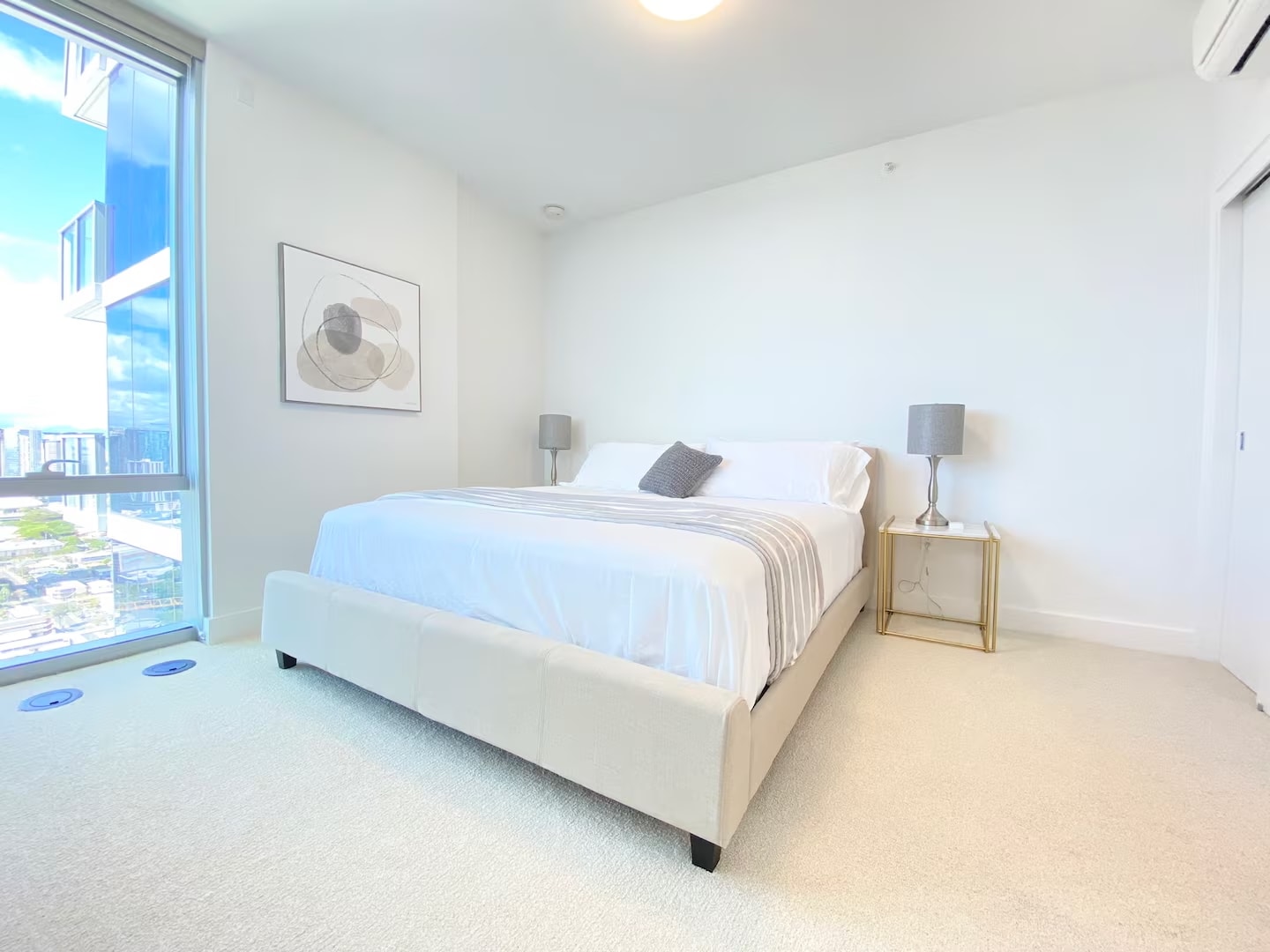 Bedroom Master - 629 Keeaumoku St