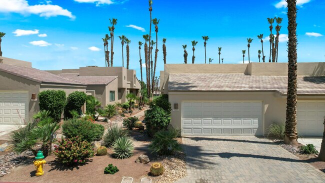 Building Photo - 76570 Hollyhock Dr