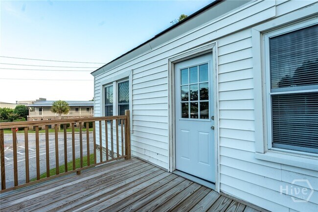 Building Photo - 3312 Falligant Ave