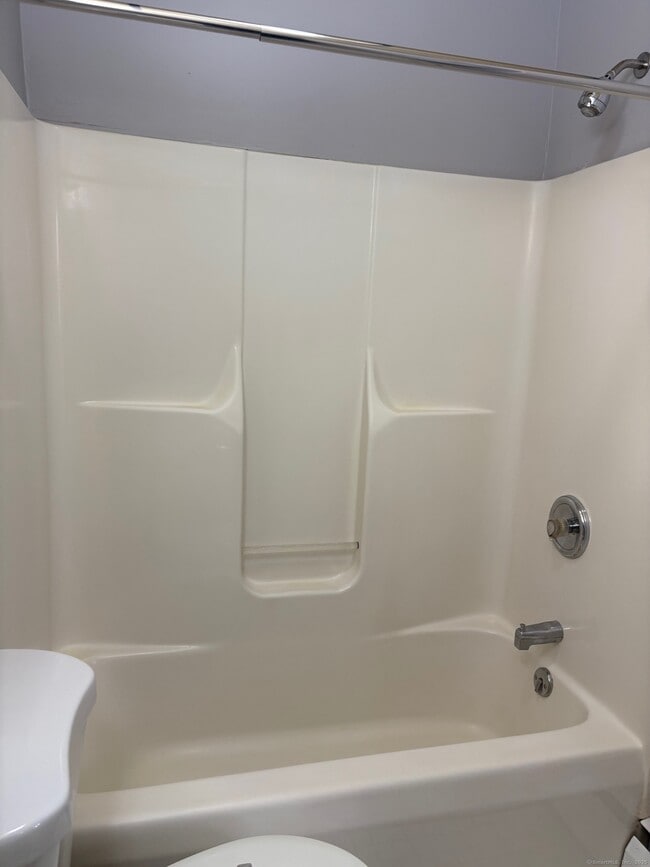 Building Photo - 344 Washington Ave