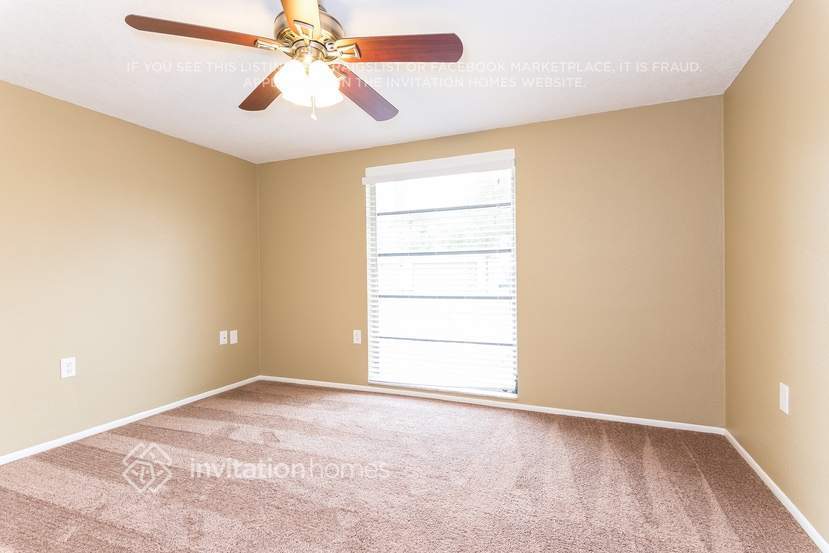 Building Photo - 9141 Lunar Ln