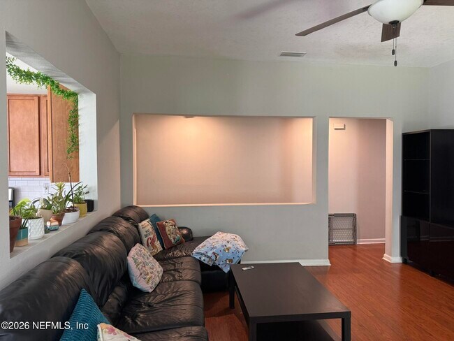 Building Photo - 1189 Summer Bluff Rd
