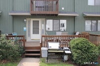 Building Photo - 7 Clearwater Ln