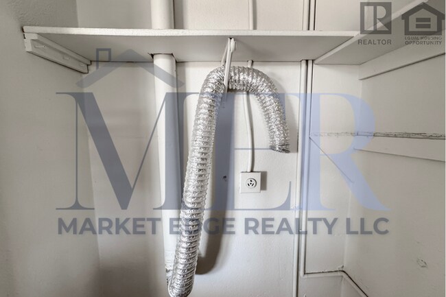 Building Photo - 2Bed/1Bath House at McDowell/32nd St! NO CREDIT, NO BACKGROUND, NO RENTAL HISTORY CHECK!