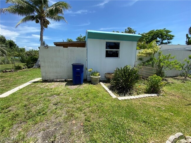 Primary Photo - 5687 Meadowlark Ln