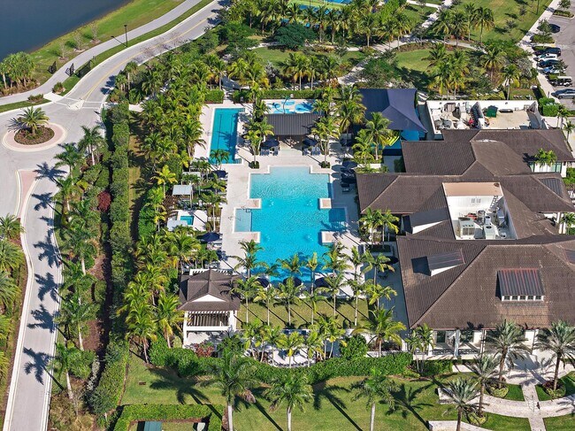 Building Photo - 10720 Northbrook Cir