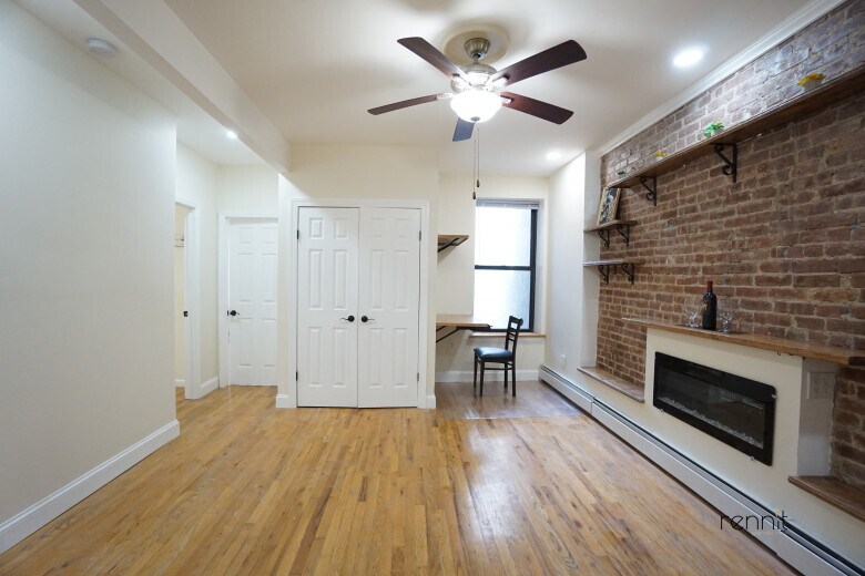 Building Photo - 310 Patchen Ave