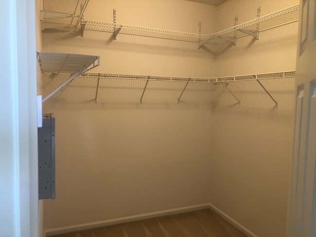 Building Photo - 2306 Campbell Cir