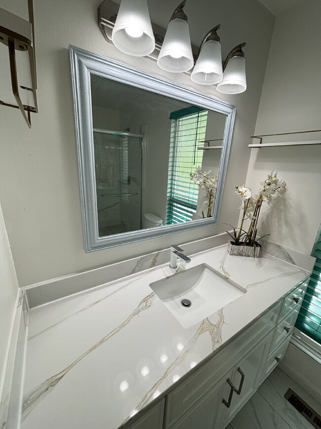 Building Photo - "Beautiful and Open Concord Retreat: 3-Bed...