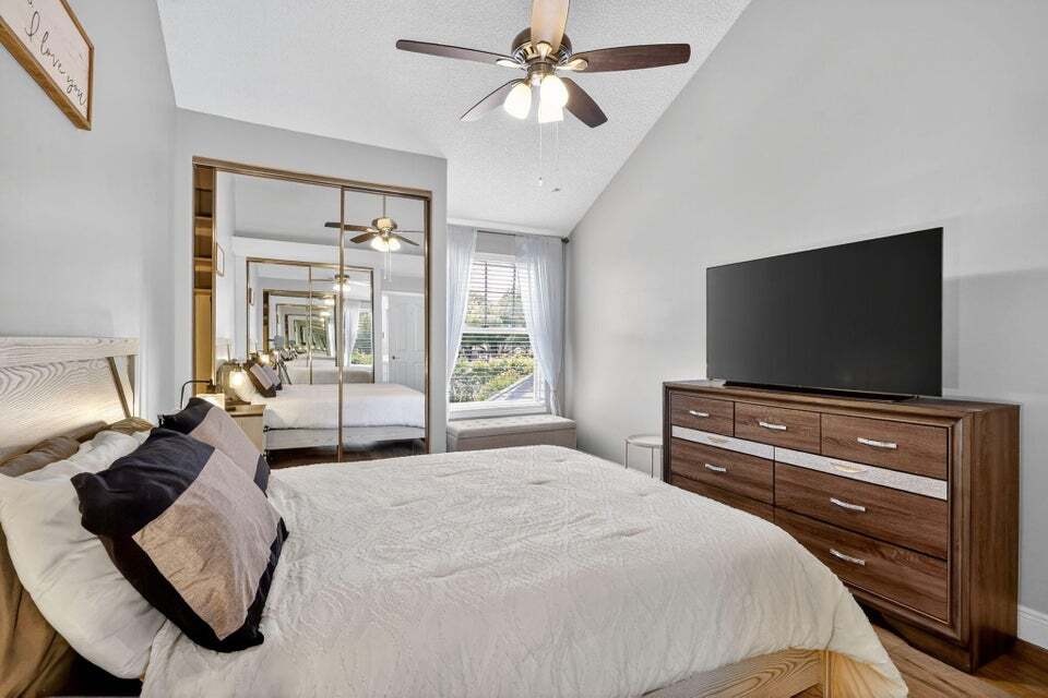 Building Photo - 503 Andover Ct