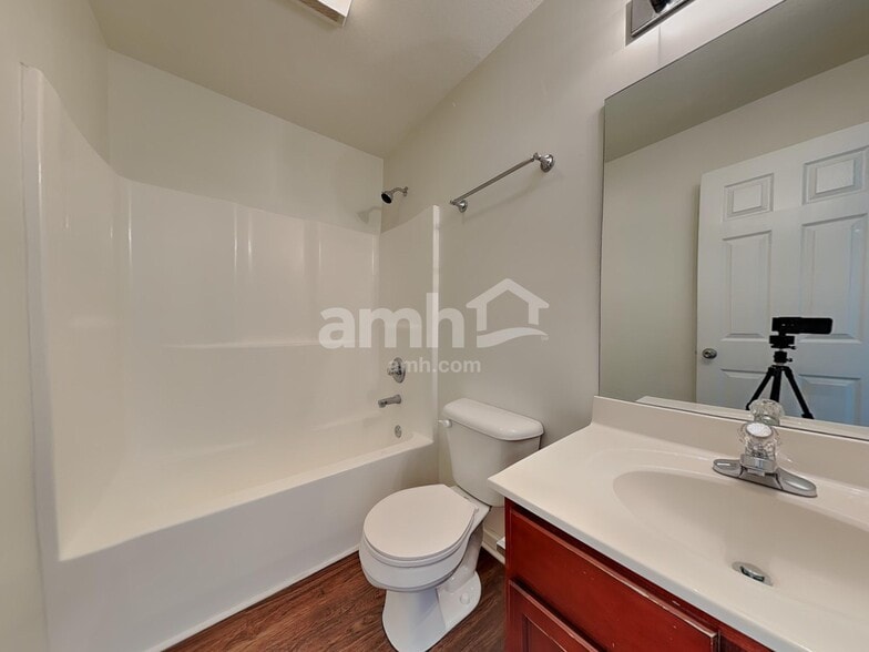 Building Photo - 3127 Champions Trail Ln