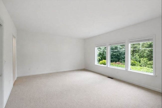 Building Photo - 2 Bed, 2 Bath Serene Waterfront Port Ludlow Condo For Rent!