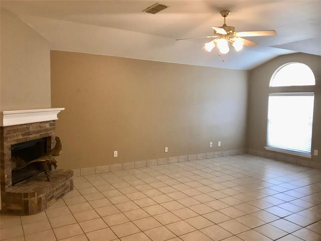 Building Photo - 524 Caravan Dr