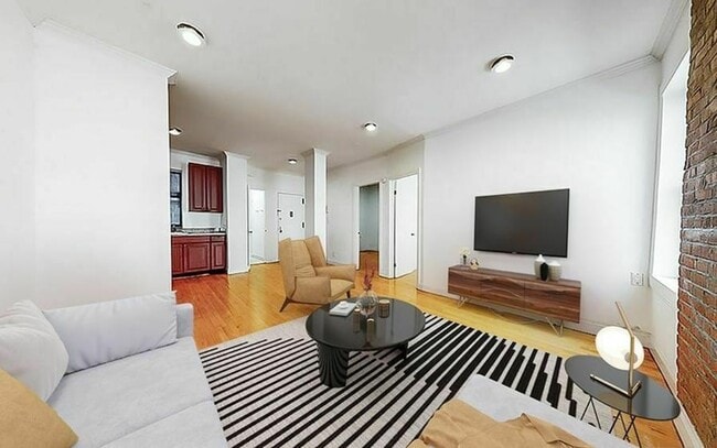 Building Photo - 285 W 147th St
