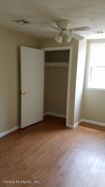 Building Photo - 6 br, 3 bath House - 5222 E Orme