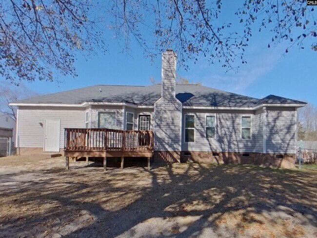 Building Photo - 118 Goldleaf St