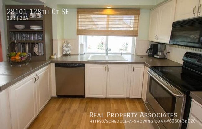 Building Photo - 28101 128th Ct SE