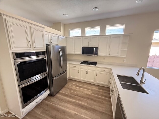 Building Photo - 10657 Sapphire Vista Ave