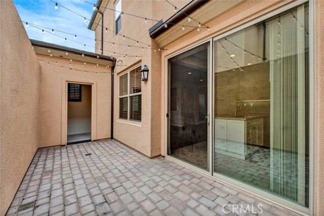 Building Photo - 135 Rose Arch