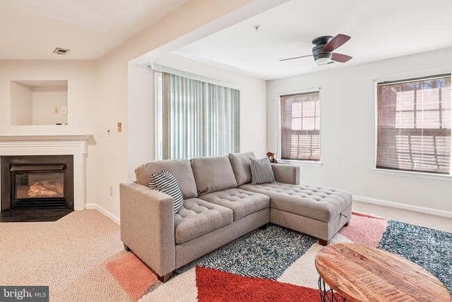 Building Photo - 7510 E Plateau Dr