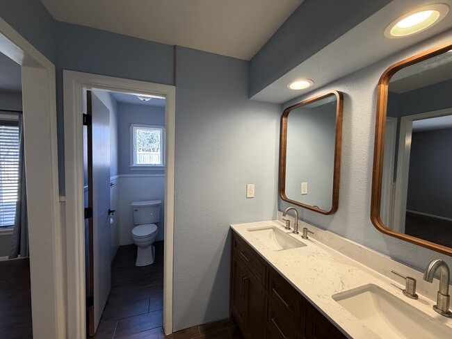 Building Photo - 6806 Norfolk Ave