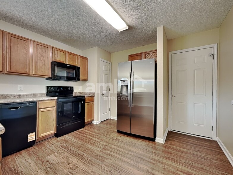 Building Photo - 67 Corsair Cir