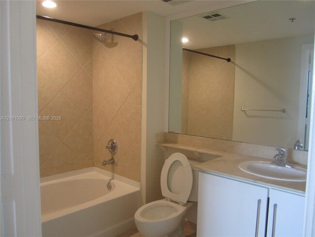 Building Photo - 325 S Biscayne Blvd
