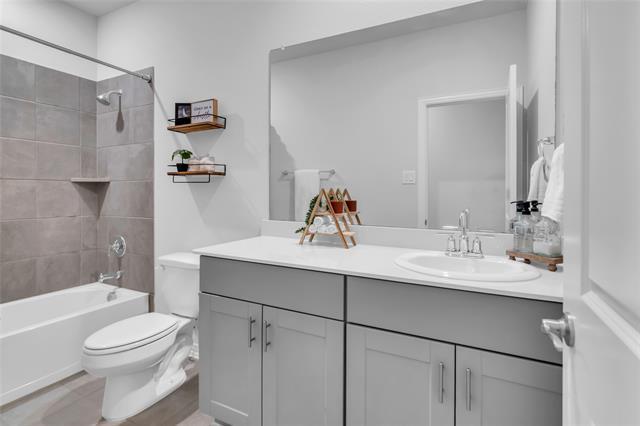 Building Photo - 2105 Bellatrix Dr