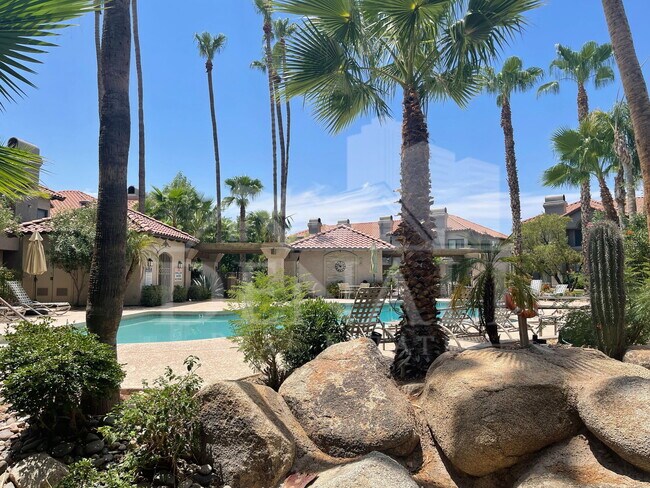 Building Photo - 10019 E Mountain View Rd