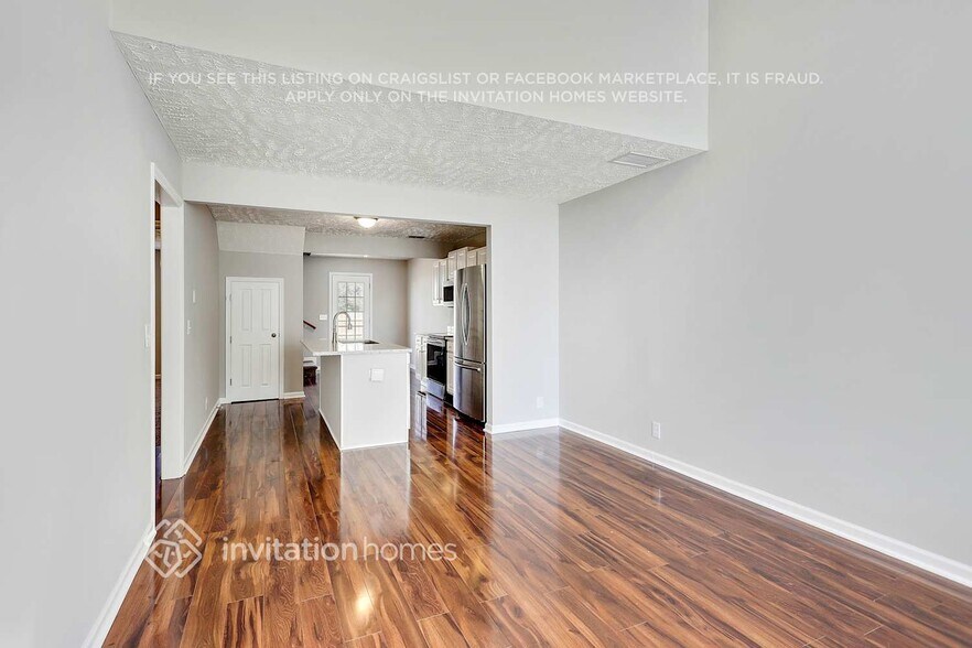 Building Photo - 5038 Nina Marie Ave