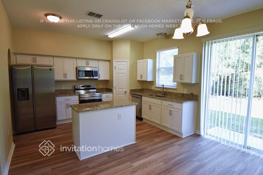 Building Photo - 2413 Marcasite Loop
