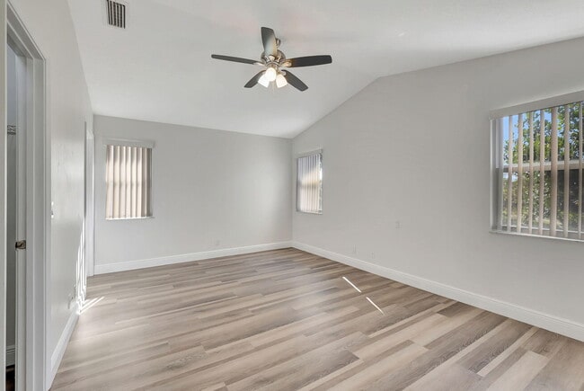 Building Photo - 11420 Coral Bay Dr