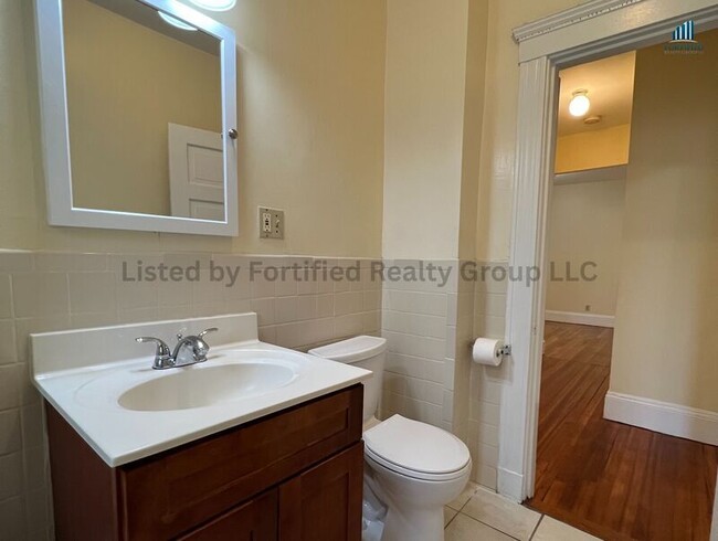 Building Photo - 142 Washington St