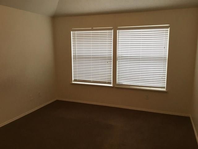 Building Photo - 5628 Creekhollow Dr